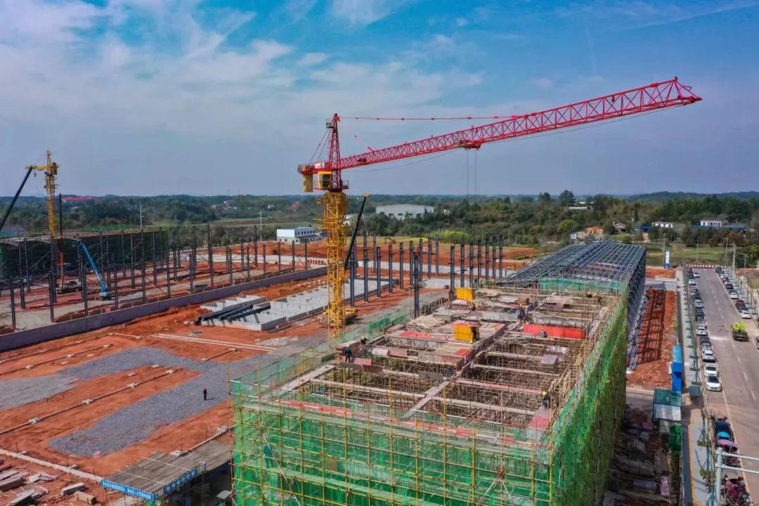锻造新质生产力！临空项目建设忙